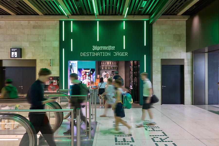 Frankfurt Airport Turns Terminal 3 Into a Brand Experience Hub 1 Frankfurt Airport Turns Terminal 3 Into a Brand Experience Hub - Frankfurt Airport is expanding its Retail Media Impact concept to the newly opened Terminal 3