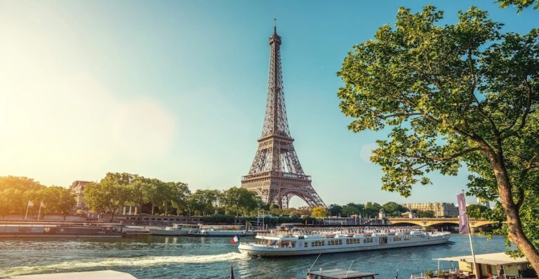 Alaska Airlines to launch nonstop Seattle flights to Athens and Paris in 2027
