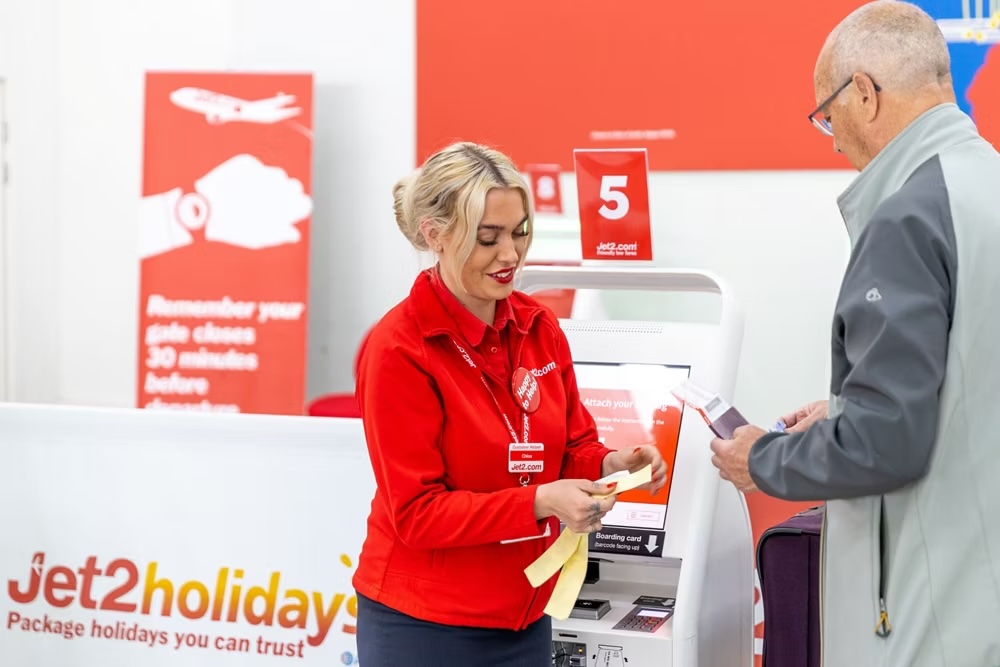 Jet2 Reminds Passengers of Power Bank and E-Cigarette Rules