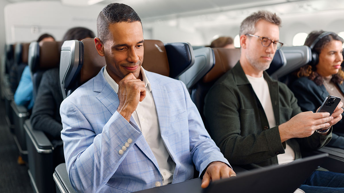 American Airlines Reports 15% Growth in Premium Corporate Travel Bookings