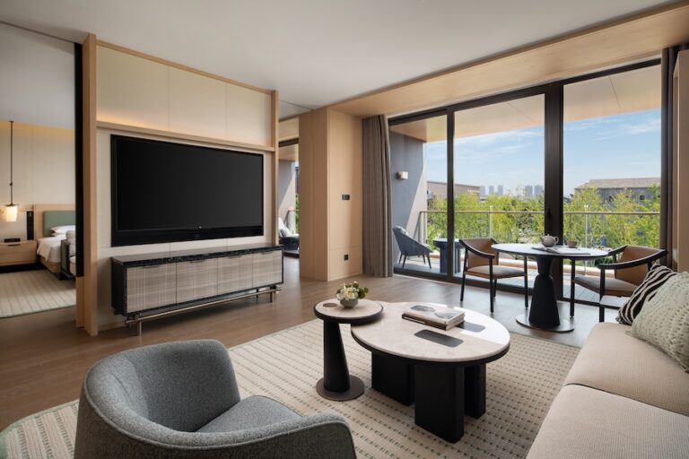 Hyatt Regency Opens First Jiaxing Hotel Beside South Lake