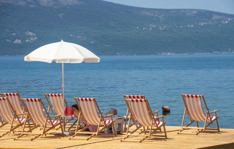 easyJet Adds 18 UK Routes for Summer 2027, Including First Girona Flights