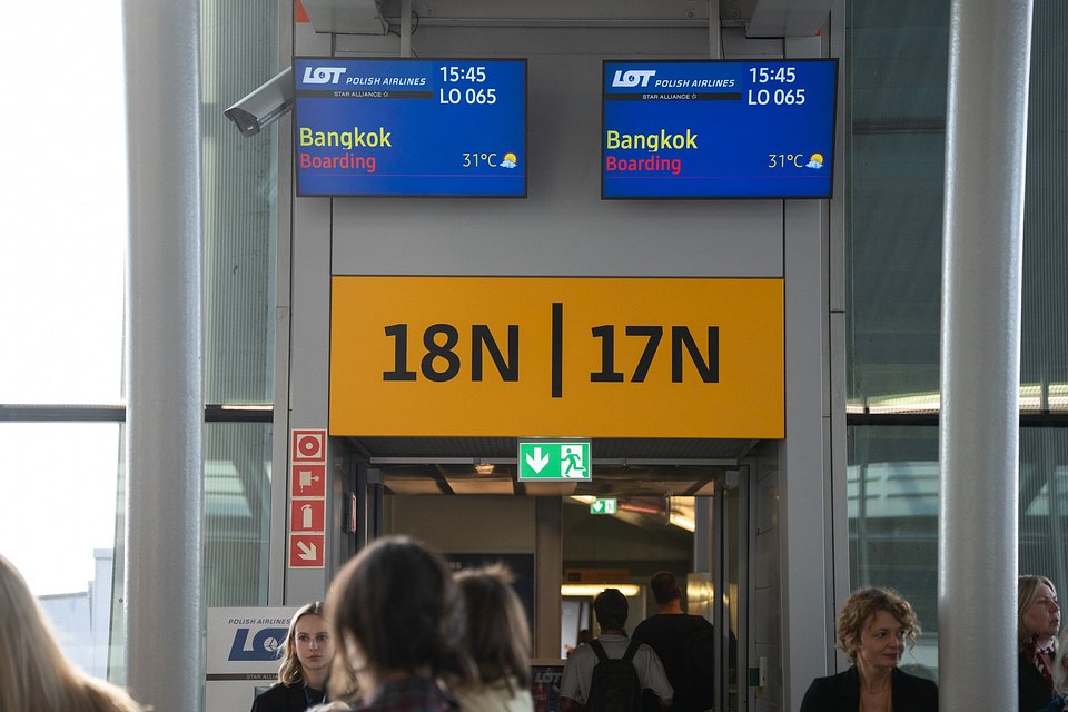 LOT Returns to Bangkok with Direct Flights from Warsaw