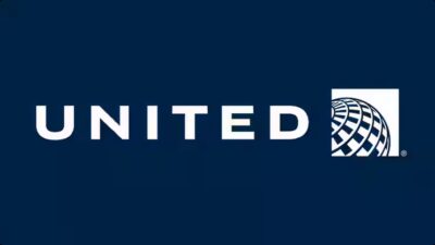 United reports record $17.9 billion revenue as passenger numbers rise